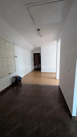 Vand apartament 2 camere Sibiu, ?trand II Vand apartament 2 camere Sibiu, ?trand II