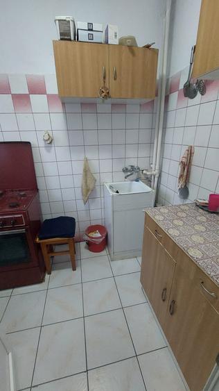 Vand garsoniera etj 1 zona Micalaca - 4