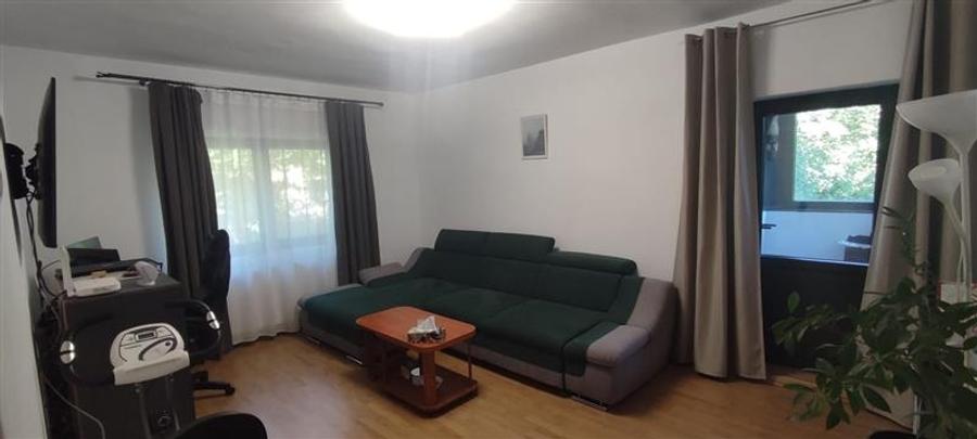 Apartament 2 camere decomandat Racadau - 1