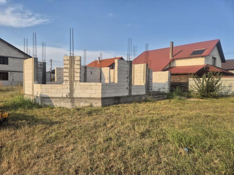 De vanzare teren+casa in constructie - 8