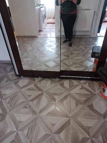 Inchiriez apartament 2camere bals. - 1