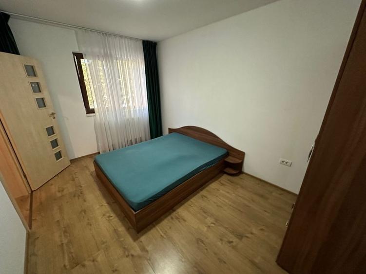 Casă / Vilă cu 4 camere de vanzare  în zona Aradului - 14