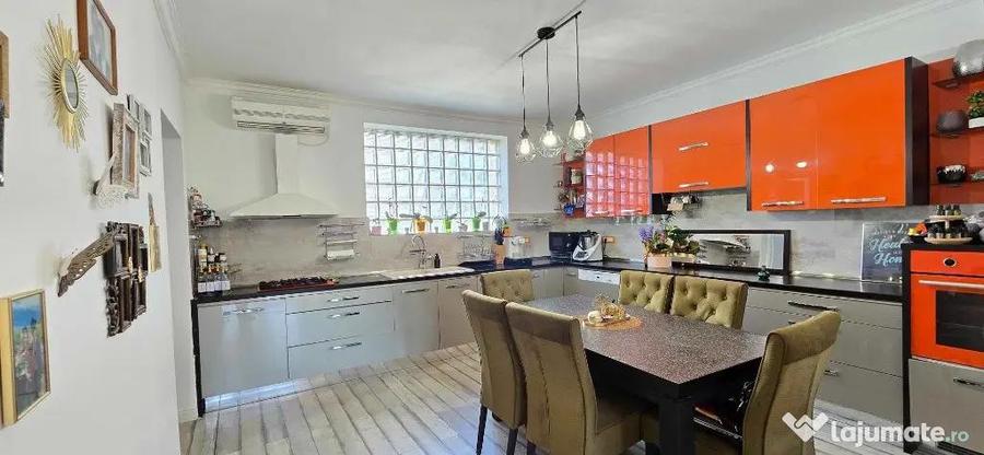 Casa de vanzare, dealuri, zona str.Beldiceanu - 7
