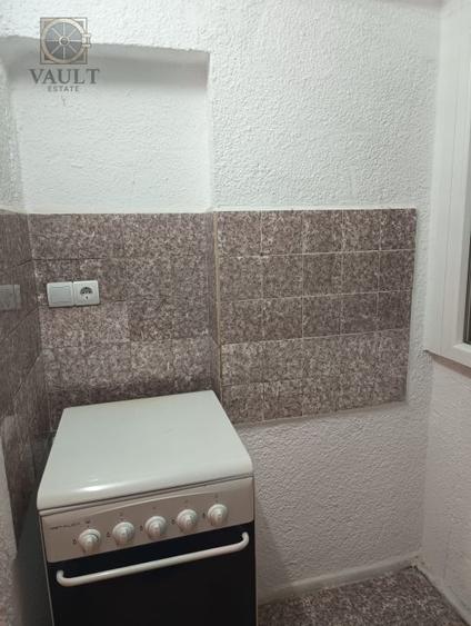 Apartament 3 camere - 5 minute metrou Costin Georgian - 9