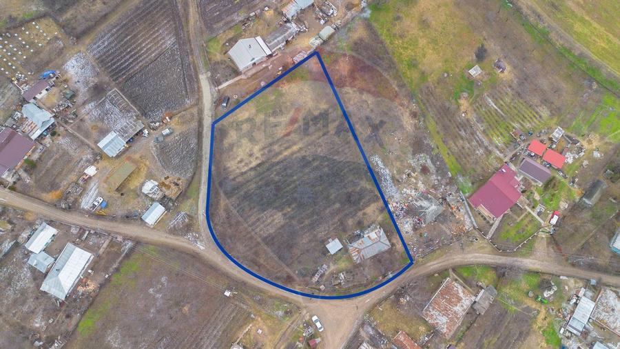 Teren 2,889mp Comarna 0% Comision - 1