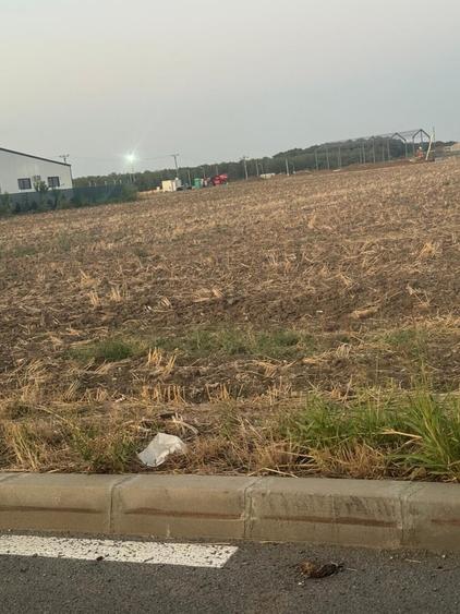 Branesti vand teren intravilan 2.500 mp, pret 70 euro/ mp - 2