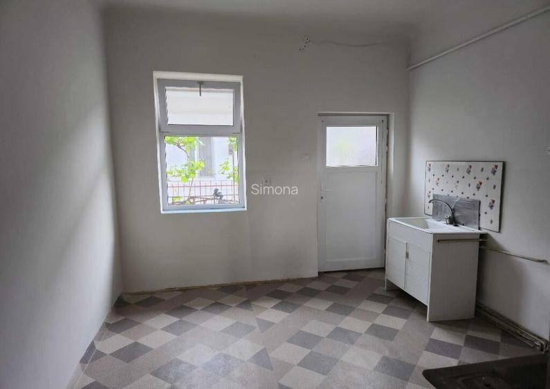 Ap 1 cam -Marasti-zona Blocul Spray