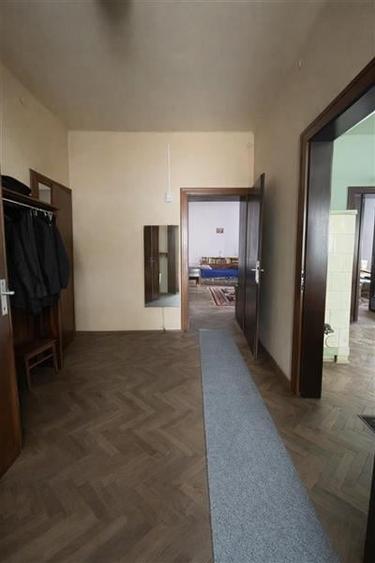Casa singura in curte, cu garaj, Central, Brasov - 6