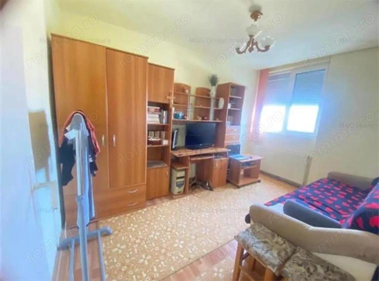 COMPLEX STUDENTESC - 3 CAM - CENTRALA AC - 2 BALCOANE - SPATIOS - ZONA EXCELENTA - 9