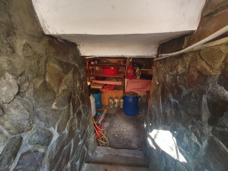 Apartament 2 camere (corp de casa), 75000 euro - 9