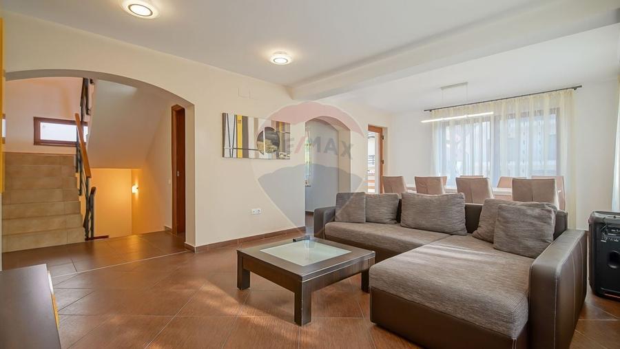 Comision 0 %! Casa de vanzare in zona Noua, Brasov! - 11