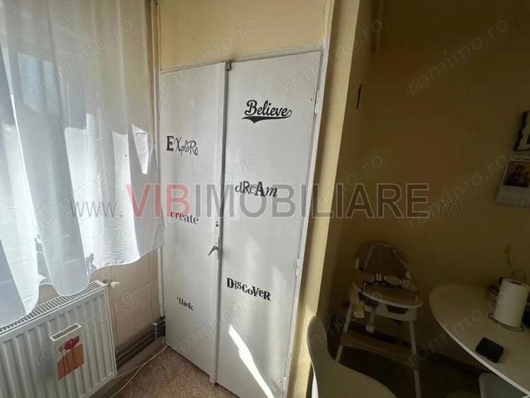 3 camere, doua balcoane, etaj 3, Sagului - 4