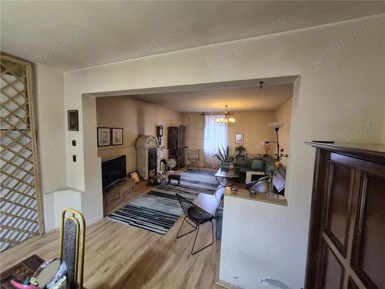 Propietate cu 2 case individuale - ingrijite - pe un teren de 800mp - zona excelenta Timisoara - 4