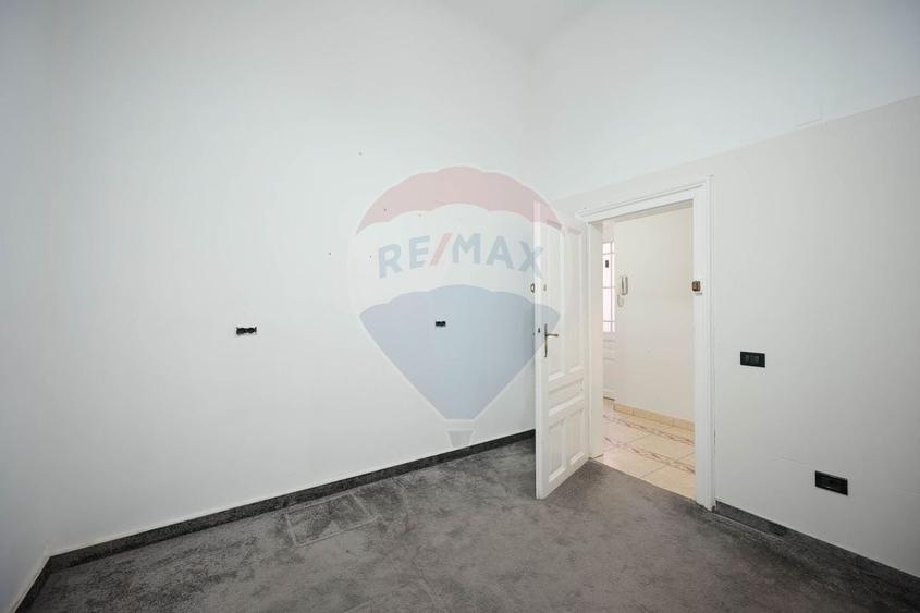 De închiriat spațiu de birou – Ultracentral, Str. Aurel Lazăr - 18