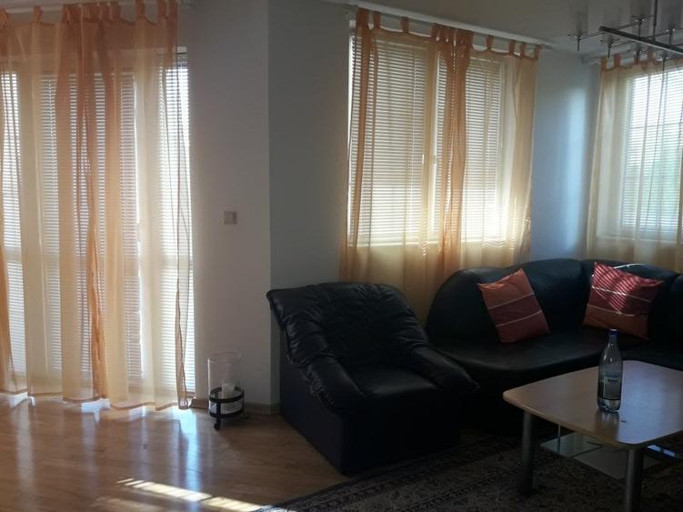 Vila  in regim de inaltime D+P+E+M  intr-o  zona rezidentiala cu 1000 mp.teren - 1