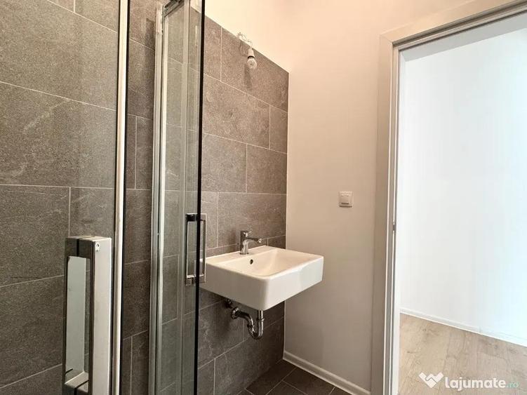 3 camere: 88 mp S.utila totala Etaj 1/4Zona Mall Colosseum/Sect.1 - 13