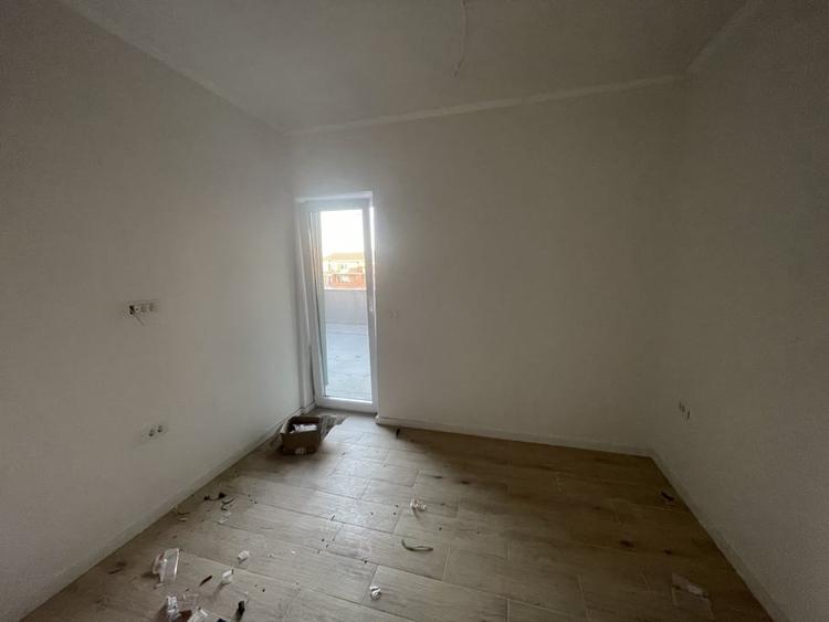 Penthouse cu terasa de 30 m in Giroc - 4