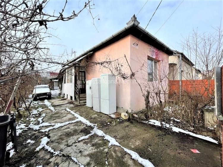 Casă individuală de vânzare, strada Papiu Ilarian Casă individuală de vânzare, strada Papiu Ilarian