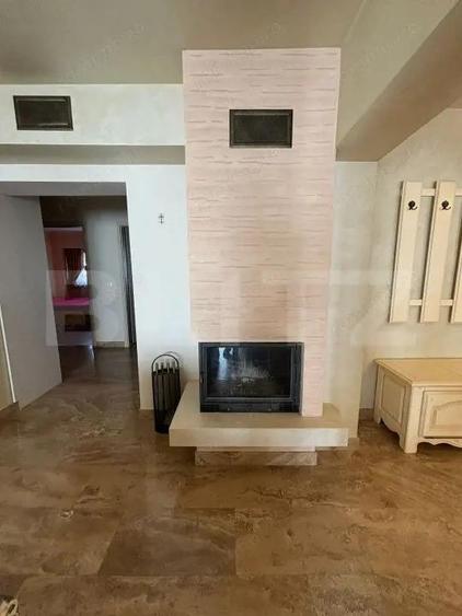 Apartament 4 camere , ETAJ 1 ,Bulevardul Independentei -cu loc de parcare inclus - 19