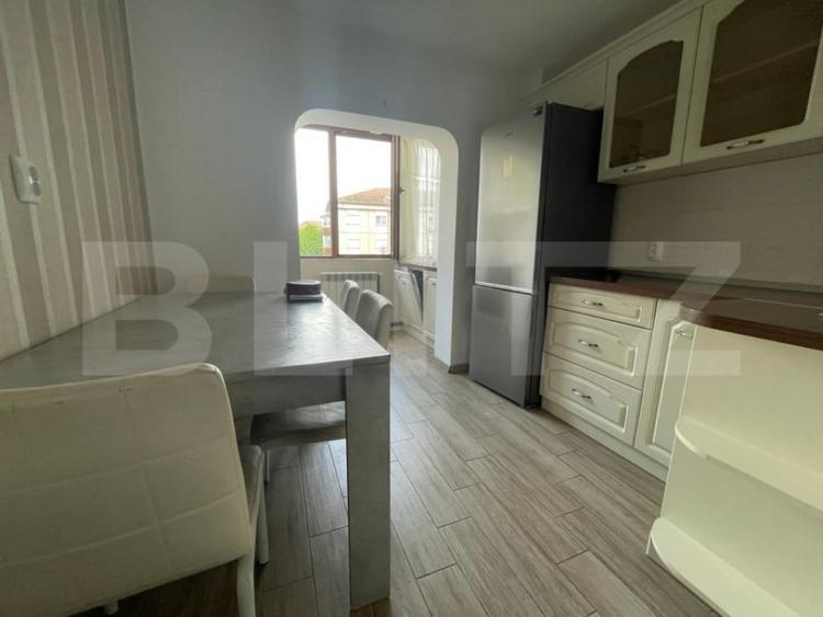 Apartament cu 3 camere de inchiriat MODERN,SPATIOS - 4
