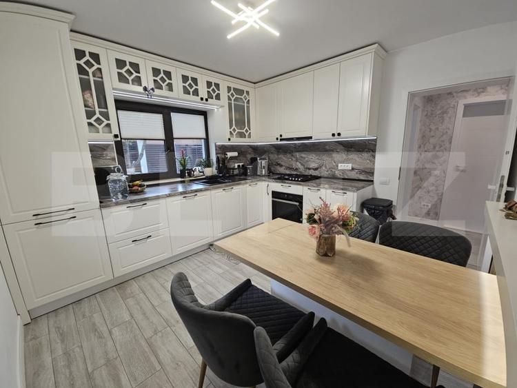 Vila de lux cu 5 camere in Galata, zona linistita - 11