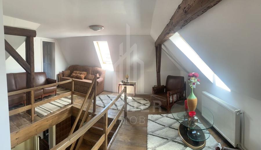 Casă în centrul Cisnădioarei cu 243mp de locuit și teren de 936mp - 16