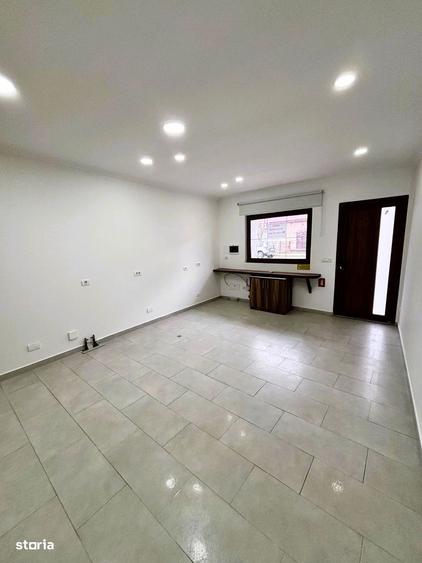 Spa?iu comercial de inchiriat, 30 mp, parter - 2