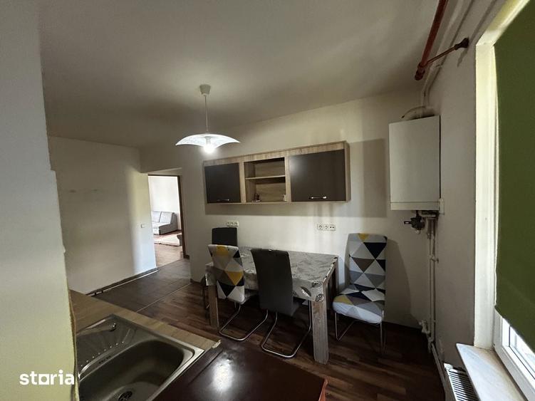 Apartament decomandat, etaj 1, izolat cu balcon inchis, Baragan. - 3