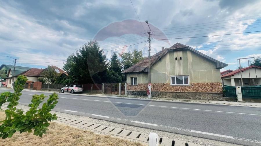 Casă Spațioasă cu teren Generos de 3416 mp în Tăuții Măgherăuș - 7