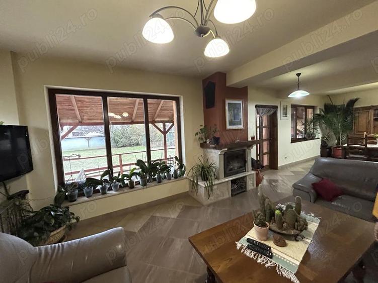 Vand vila deosebiata, in Subcetate, P+E+D,st.1.000 mp,sc.332 mp. - 3