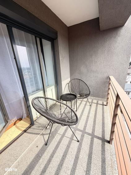Inchiriez apartament 2 camere zona Carrefour Colloseum Sector 1 - 3