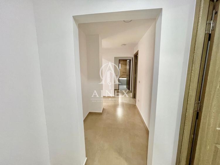Apartament cu 4 camere decomandat în Complex Studențesc