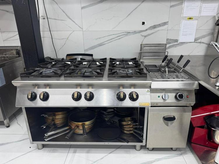 DE VANZARE AFACERE RESTAURANT , CU LOCATIEINCHIRIATA IN SEBASTIAN PROSPER MALL - 14