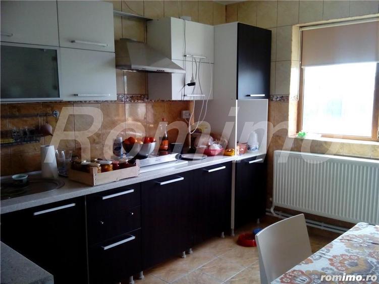 Casa 110mp 3camere Mobilata Utilata, Valu Traian, 700euro Curte 300mp - 3