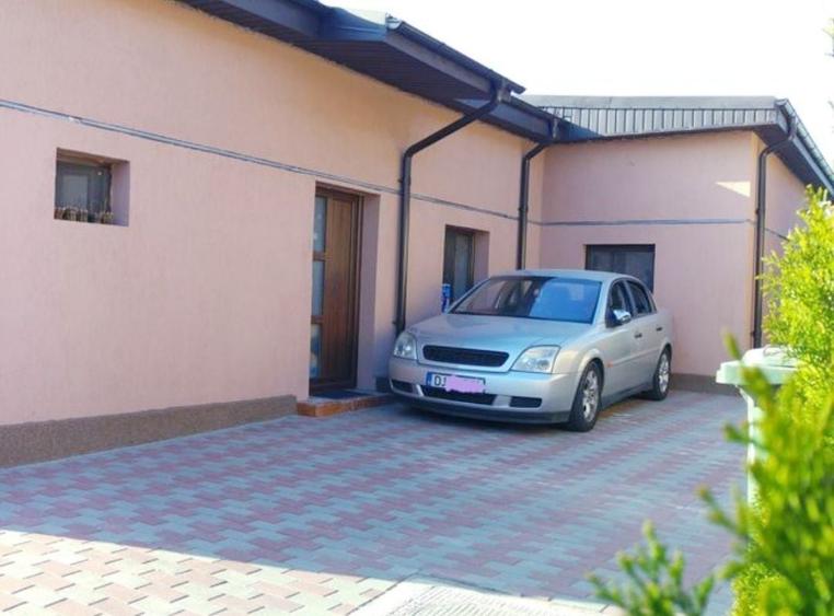 Casa + teren 653 mp str. Fluturi - 8