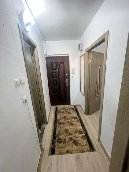 Garsoniera decomandata, Centru - 7