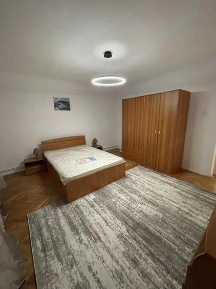 Casa cu 3 camere, zona Centrala - 2