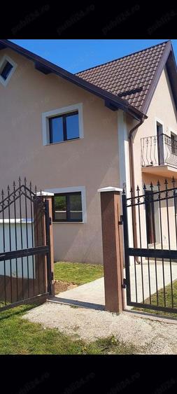 Casa de vanzare din caramida - 3