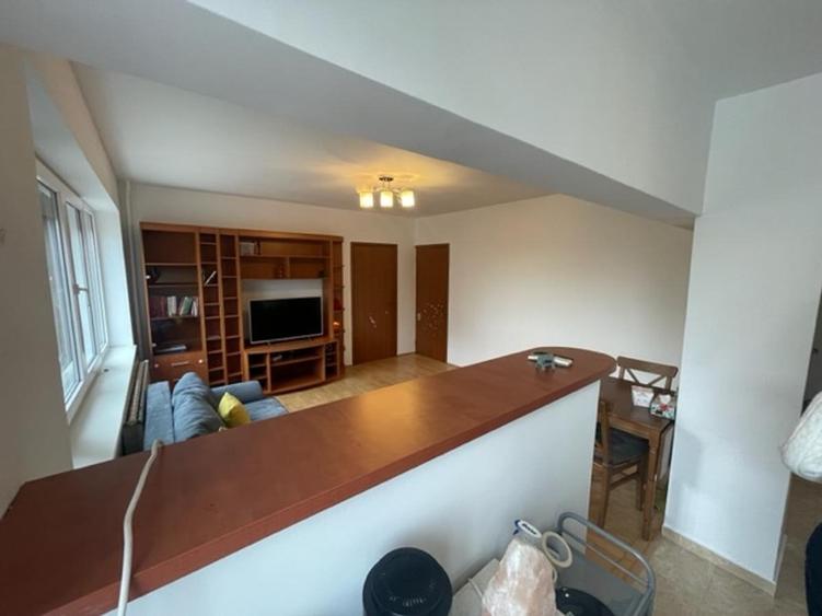 Piata Domenii, 3 camere deosebit, etaj 6, bloc reabilitat, 70 mp - 11