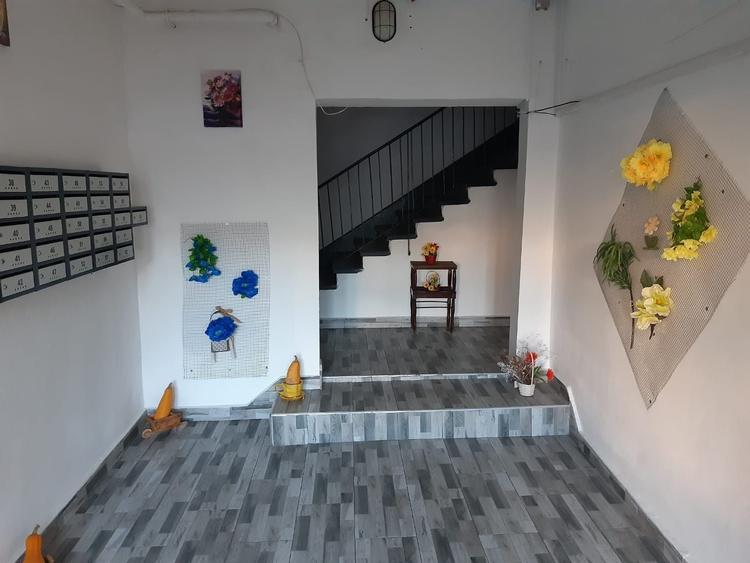 Apartament cu 2 camere decomandat în Băceni