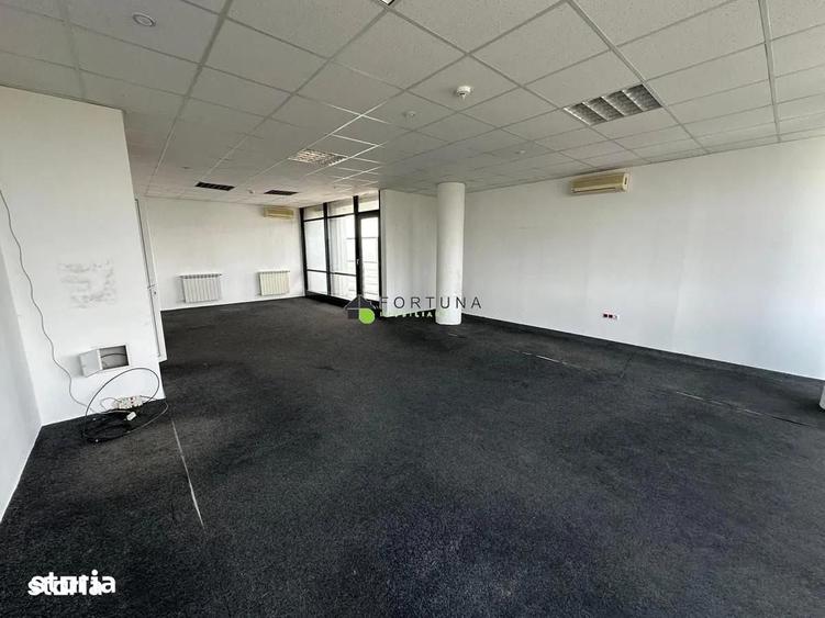 Spațiu comercial, de 73 mp, în Nord