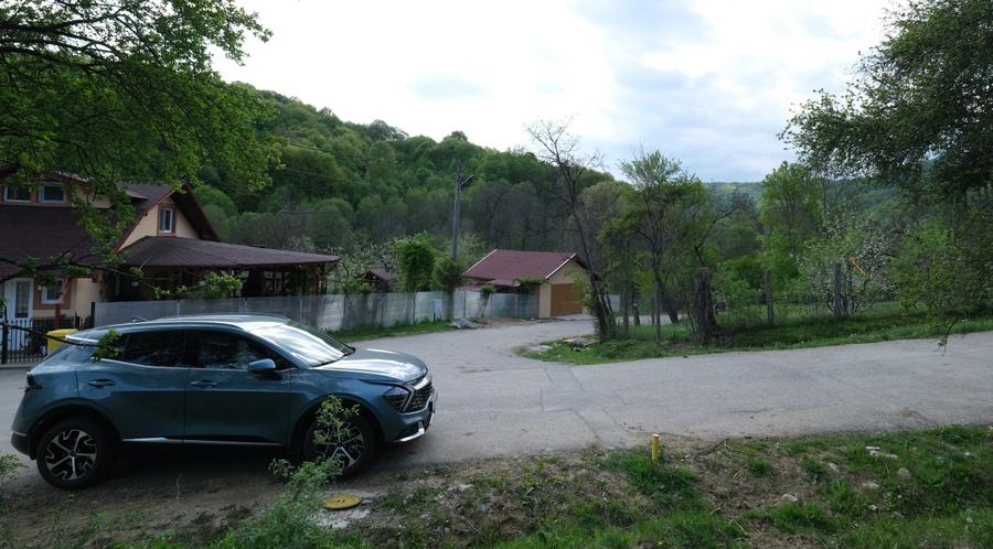 9000 Euro vanzare 220 mp teren asfalt apa gaz si curent Cosminele Prahova superb - 5