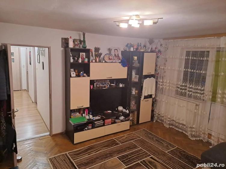 Apartament 3 camere ?coala 11 - 4