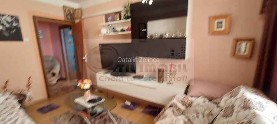 APARTAMENT 2 CAM DECOMANDAT ALEXANDRU ETAJ 5 DIN 10 LIBER