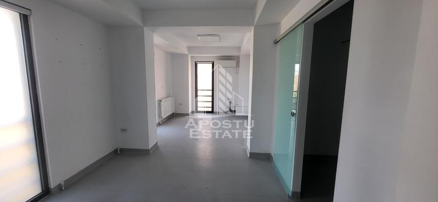 Spatiu comercial de inchiriat, 221 mp, centru Dumbravita - 1