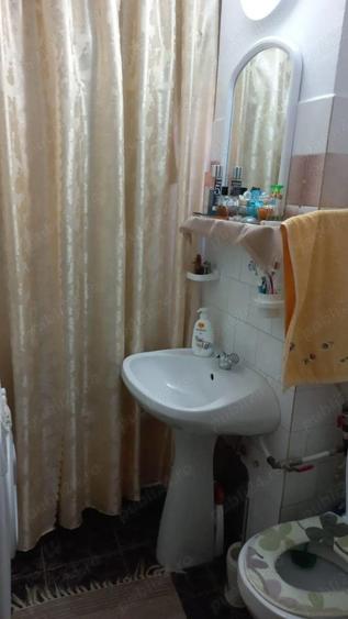 Apatarment decomandat aproape de mall - 1