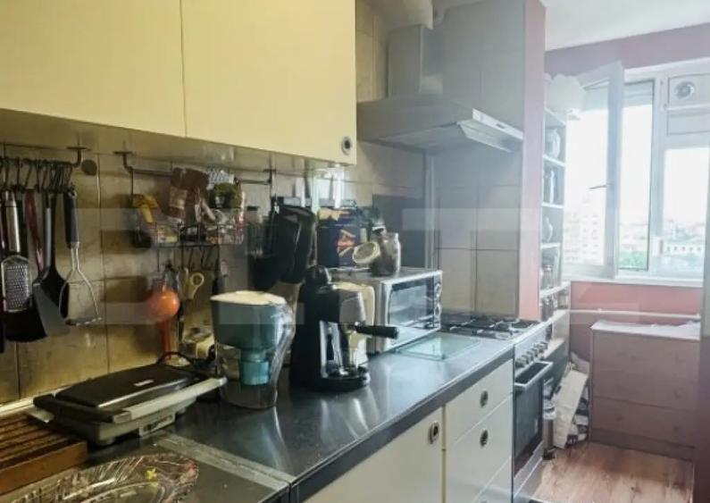Apartament decomandat cu 3 camere in zona Torontalului - 10