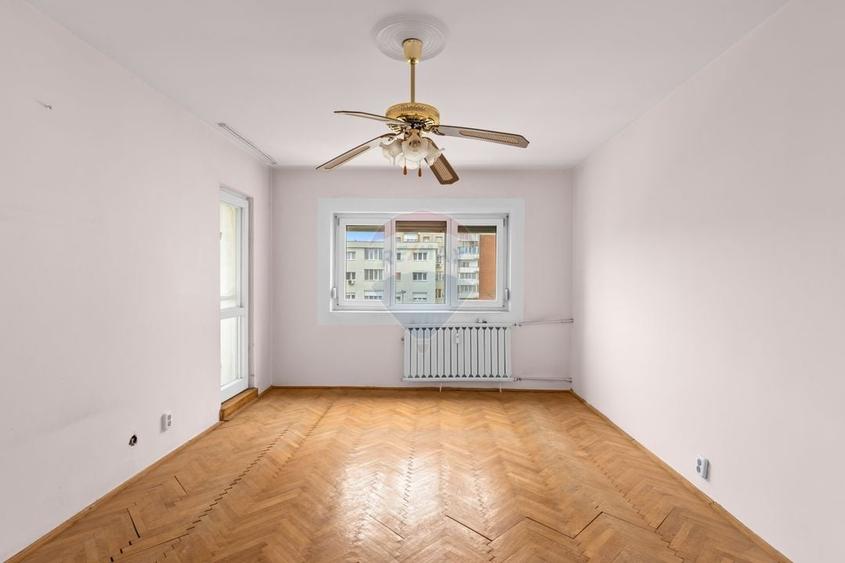 Apartament 3 camere, decomandat, Micalaca 300 -N.Titulescu, Etj 3/5 - 2