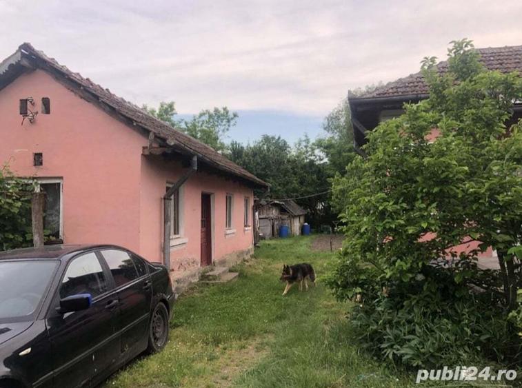 Cas ?i anexa din caramida cu gradina si terenuri - 4