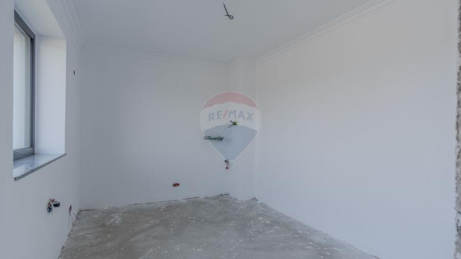 Casa moderna, la cheie, in Cristian - Str. Carpati - 27